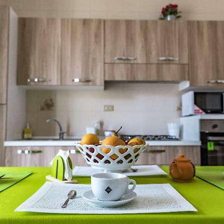 Appartamenti Albero Di Giada Полиняно а Маре Екстериор снимка