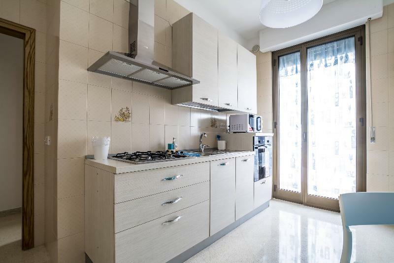 Appartamenti Albero Di Giada Полиняно а Маре Екстериор снимка